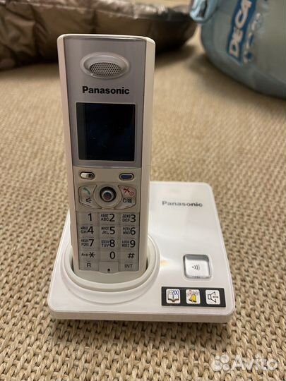 Телефон panasonic