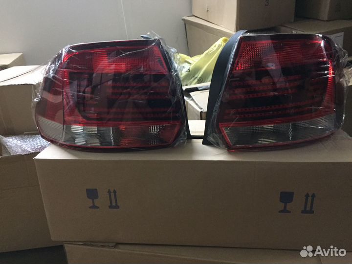 Задние Фонари VW Polo sedan Рестайлинг