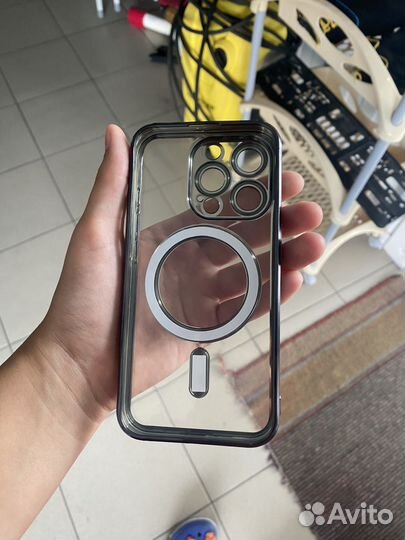 Чехол на iPhone 15 pro с magsafe