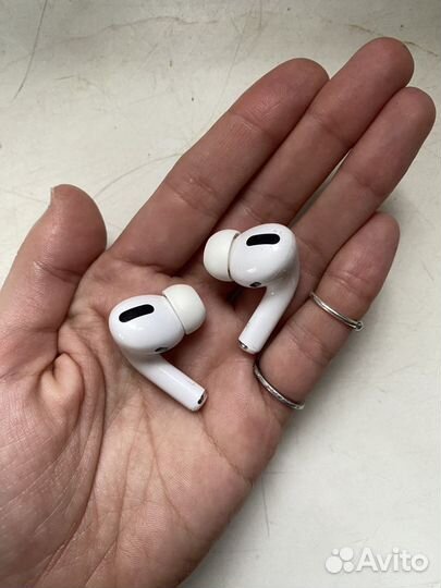 Airpods pro 1, наушники без зарядного кейса