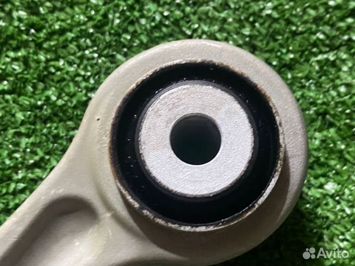 Рычаг задний правый Mercedes-Benz E-Class W213