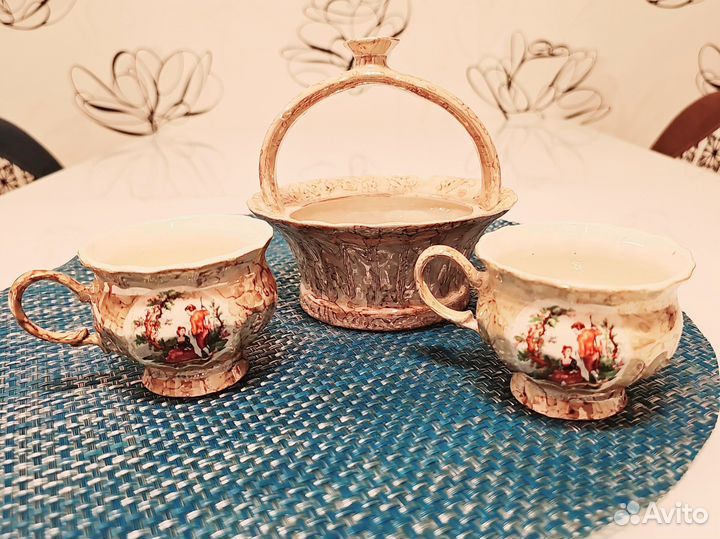 Кофейный набор чашки конфетница