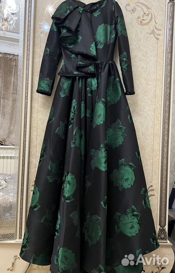 Вечернее платье в пол