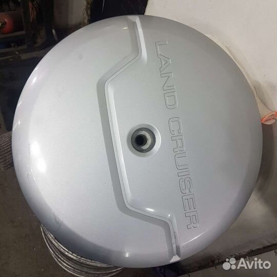 Колпак для запасного колеса