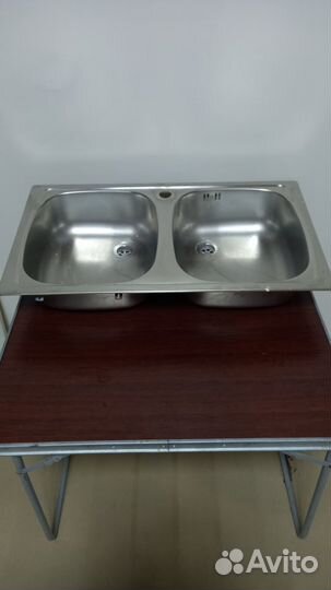 Мойка нержавеющая двухсекционная