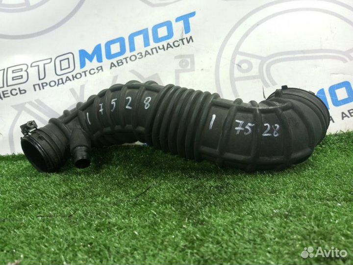 Патрубок воздушного фильтра Hyundai Kia D4HB