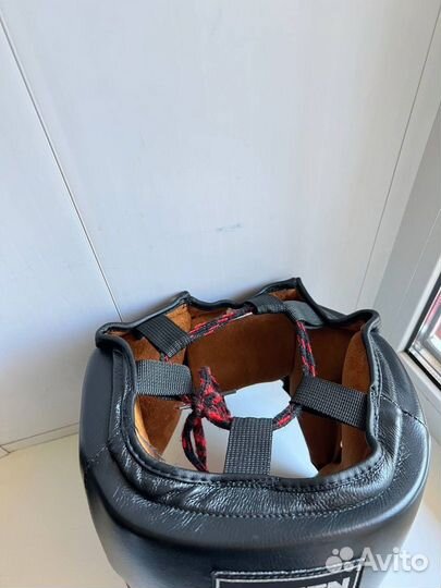 Боксерский шлем с бампером green hill