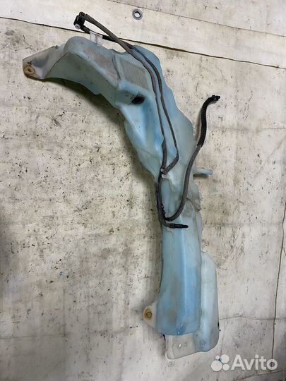 Бачок омывателя Ford C-MAX