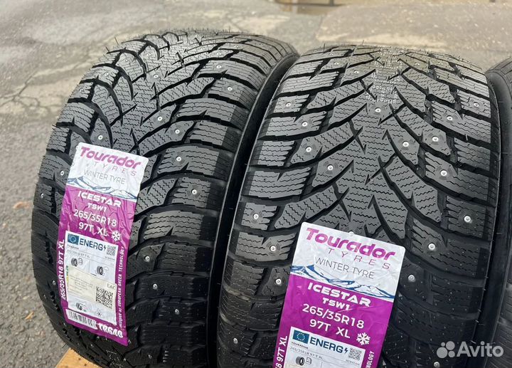 Tourador Ice Star TSW1 245/40 R18 и 265/35 R18 21T