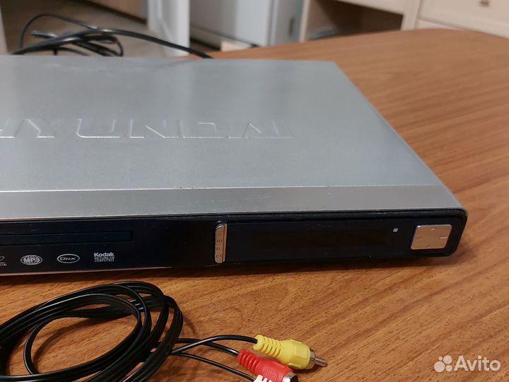 DVD плеер Hyundai