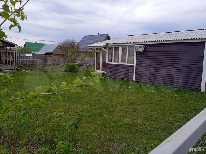 Дача 50 м² на участке 6 сот.