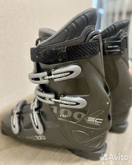 Горнолыжные ботинки