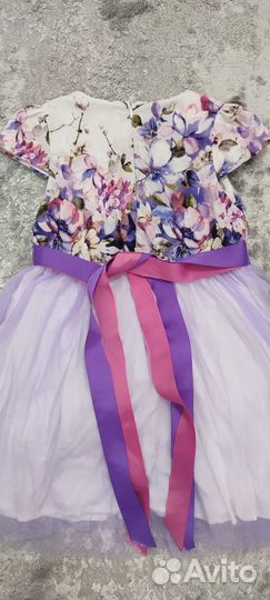 Платье нарядное для девочки 3-4 года