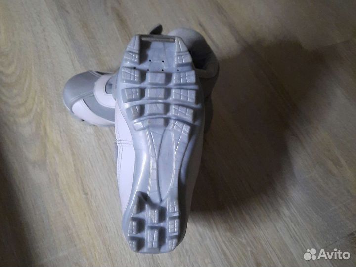 Лыжные ботинки inovik