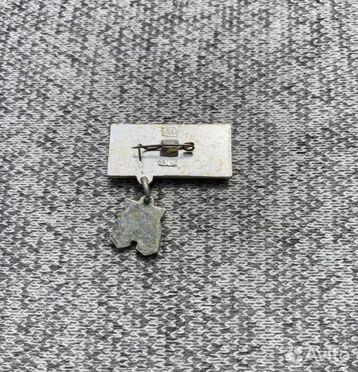 Значок времен СССР - Праздник Севера - Варежки - С