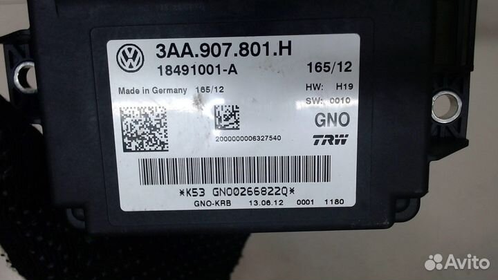 Блок управления стояночным тормозом Audi Q3, 2012