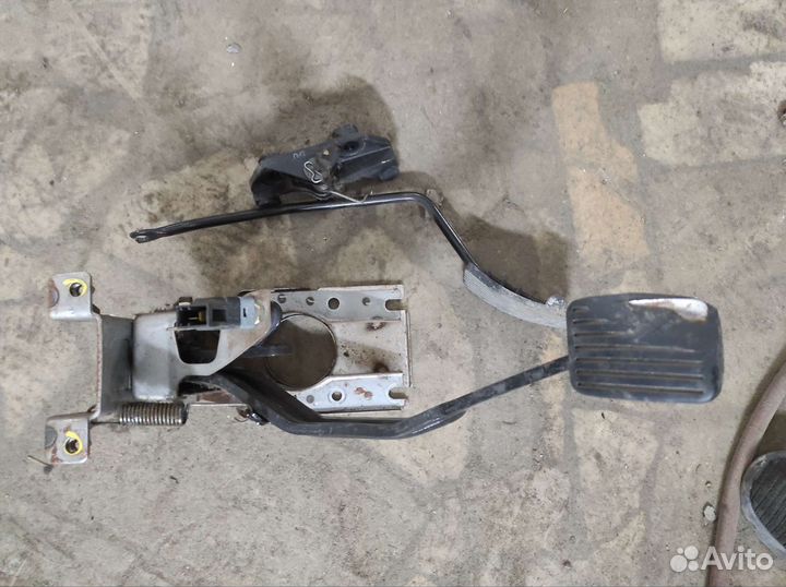 Педали Hyundai getz