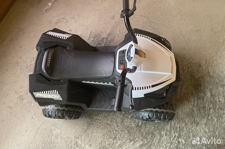 Электромобиль