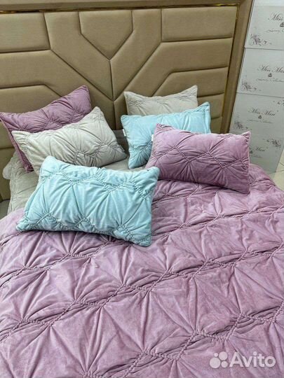 Покрывало на кровать