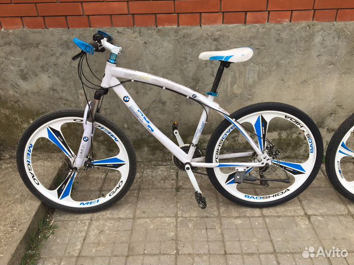 Горный велосипед на литых дисках 26