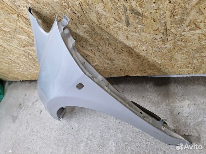 Крыло переднее левое Nissan Tiida C11 С 2007