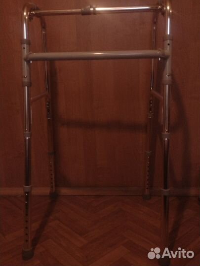 Ходунки для взрослых инвалидов