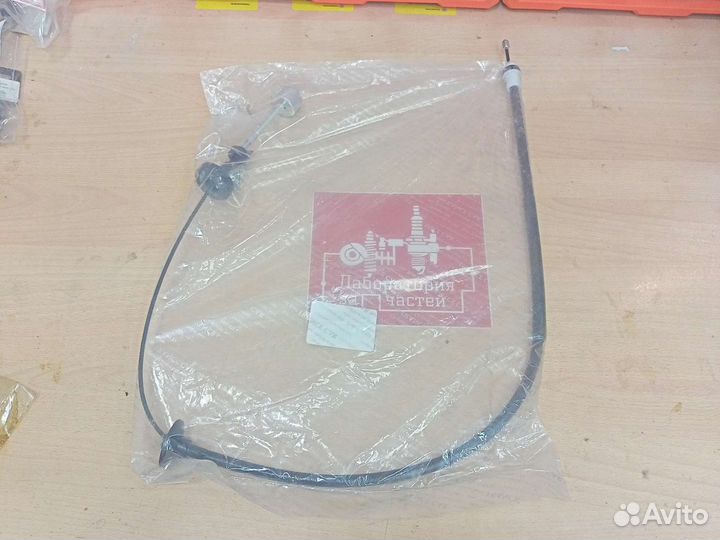 Трос сцепления Логан Сандеро