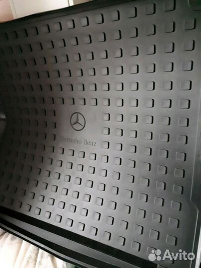 Поддон полипропилен(оригинал) для Mersedes