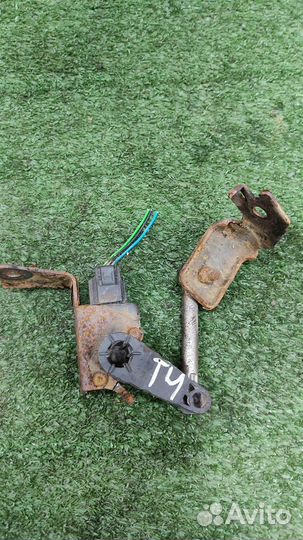 Датчик положения кузова Nissan Qashqai J11 2014