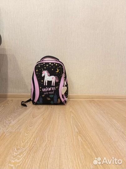 Школьный рюкзак