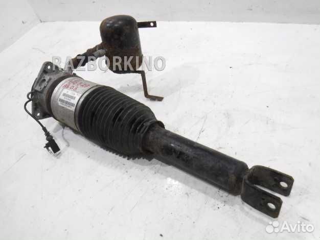 Пневмоамортизатор задний правый