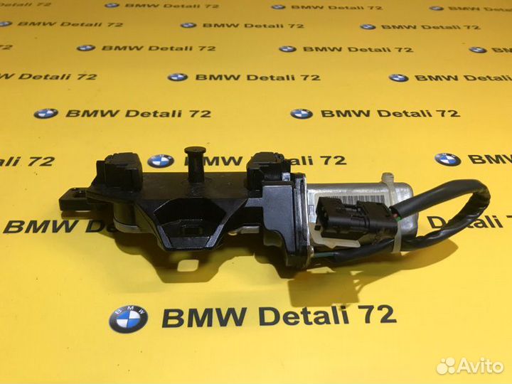 Доводчик крышки багажника Bmw 7 E65 N62B48 2007