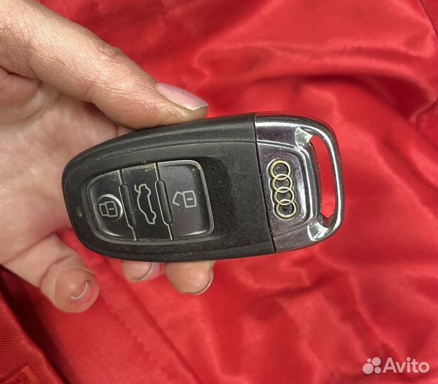 Ключ Audi A4 B8 2007-2015