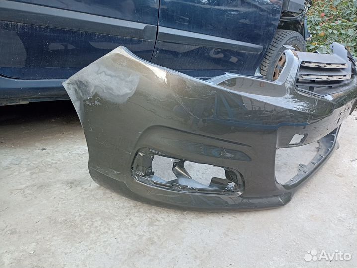 Бампер передний ситроен C4