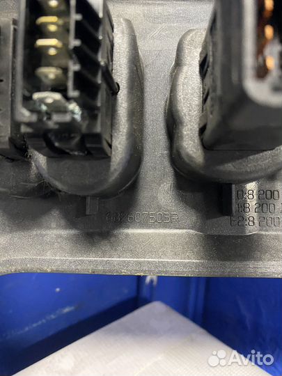 Центральная панель Renault logan 1