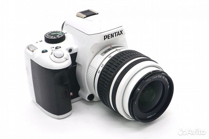 Pentax K-r kit white (пробег 31140 кадров)