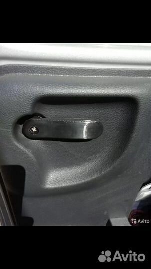 Внутренняя ручка двери багажника LADA Largus