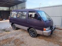 Nissan Vanette 2.0 MT, 1990, 275 000 км, с пробегом, цена 300 000 руб.