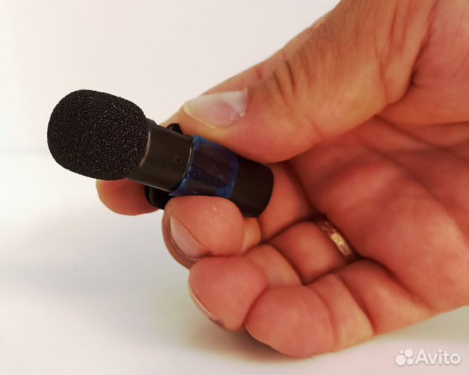 Беспроводной петличный микрофон