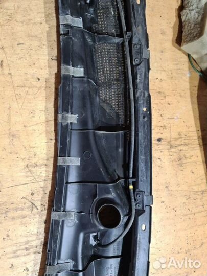 Жабо Nissan Juke F15 1.6 DDT 2011