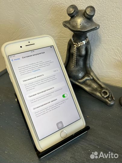 iPhone 8 Plus, 64 ГБ