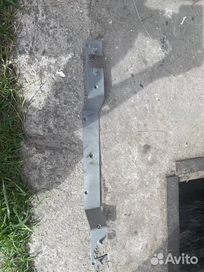 Планка грм ауди с4 2.6-2.8