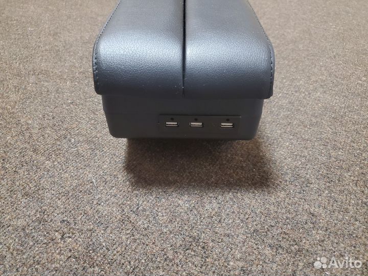 Подлокотник универсальный