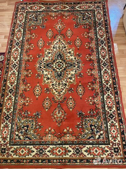 Ковер шерстяной