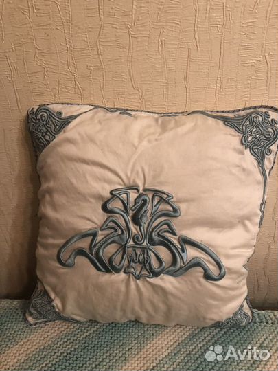 Подушка и плед в коляску