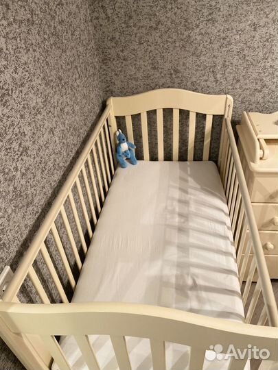 Детская кроватка из бука Гандылян Ванечка