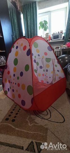 Детская палатка с шариками