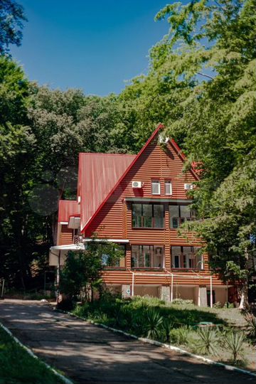 Гостиница, 410 м²