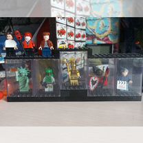 Lego minifigures