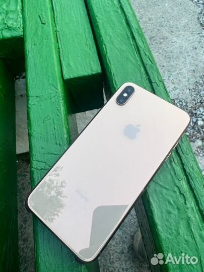 Телефон iPhone xs max